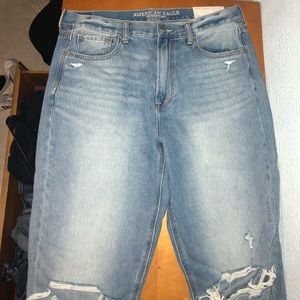 American Eagle mom jeans size 12